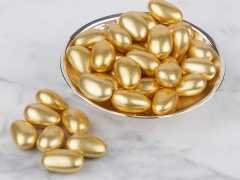 Bright Golden Chocolate Covered Almond Drageee, - 500g