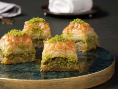 Handmade Pistachio Dry Baklava, - 1kg